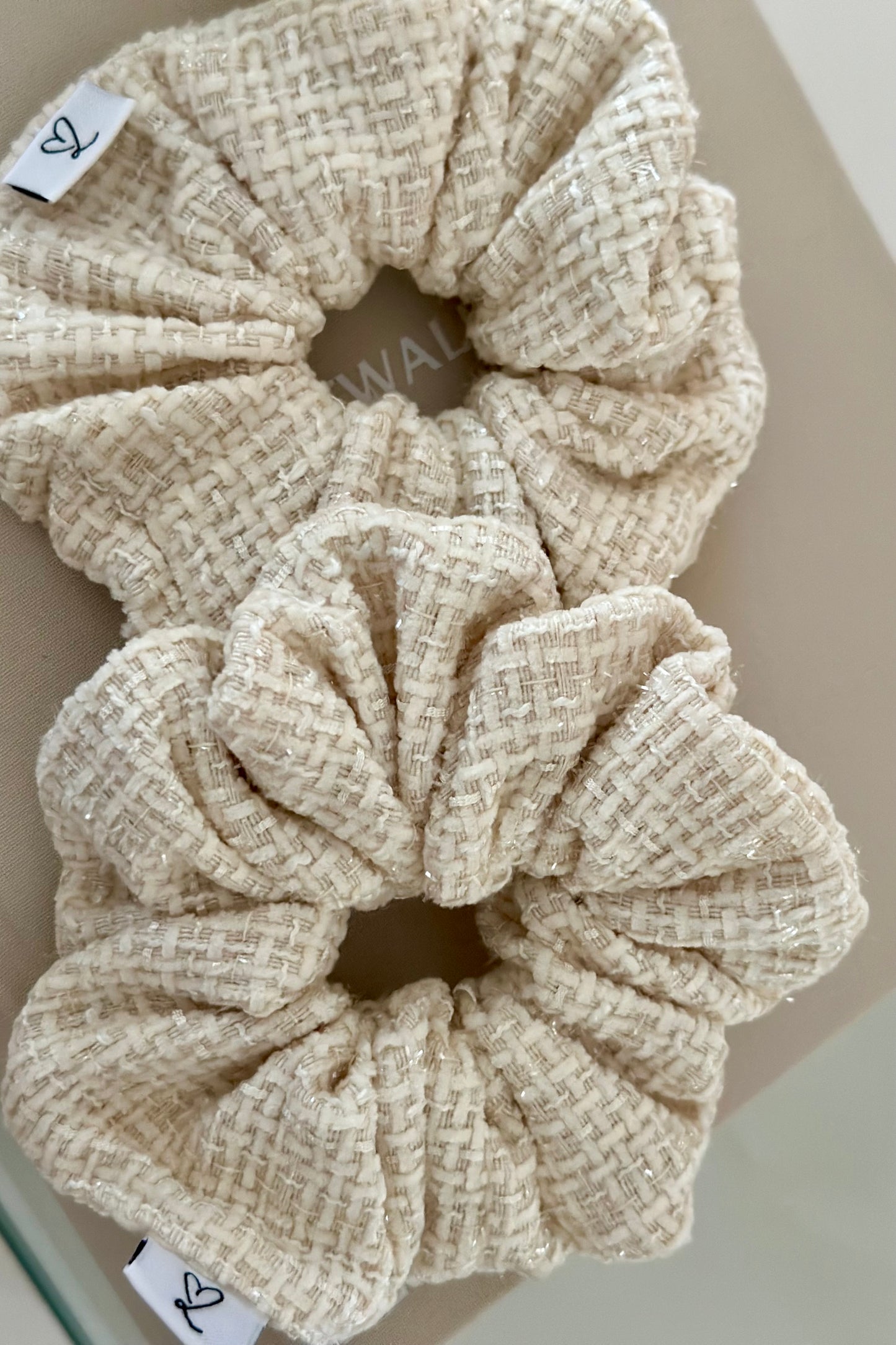 Scrunchie aus Tweed Beige/Creme M