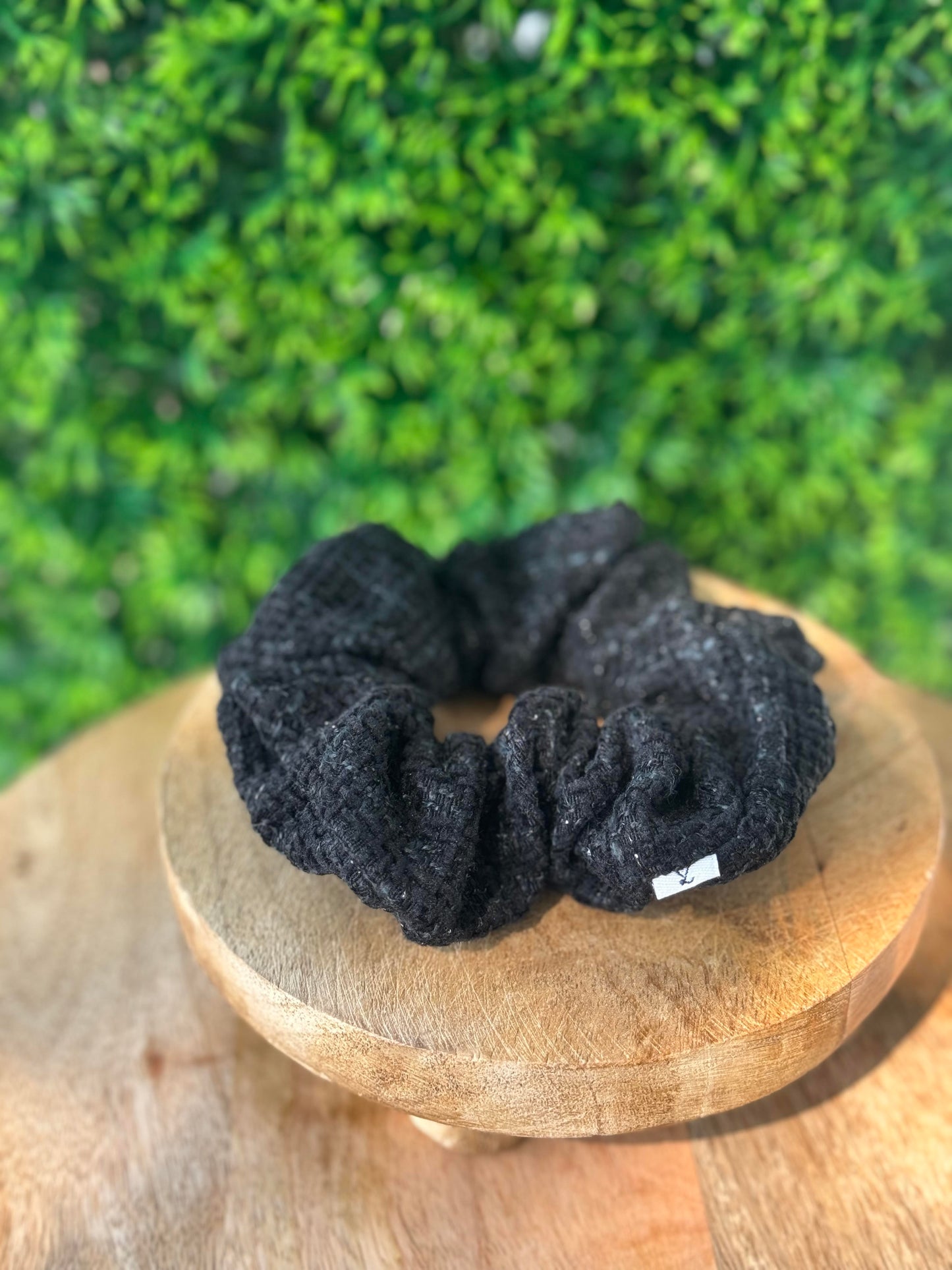 Scrunchie aus Tweed Schwarz M